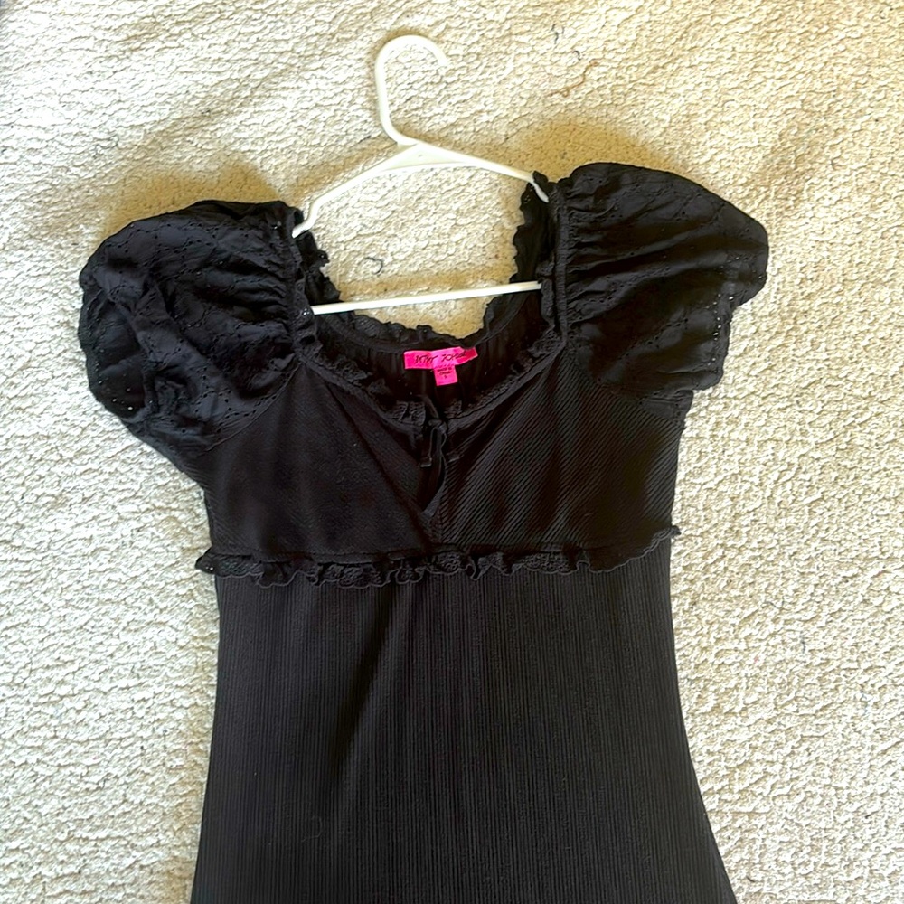 LIKE NEW Betsey Johnson stretchy summer dress 🎀